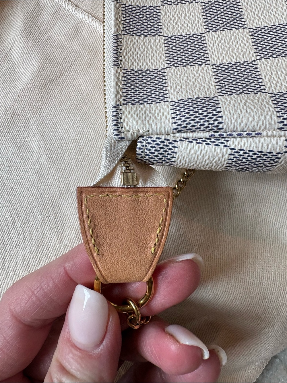 Louis Vuitton Damier Azur Mini Pochette Accessoires - Cream/Blue - Picture 6 of 11